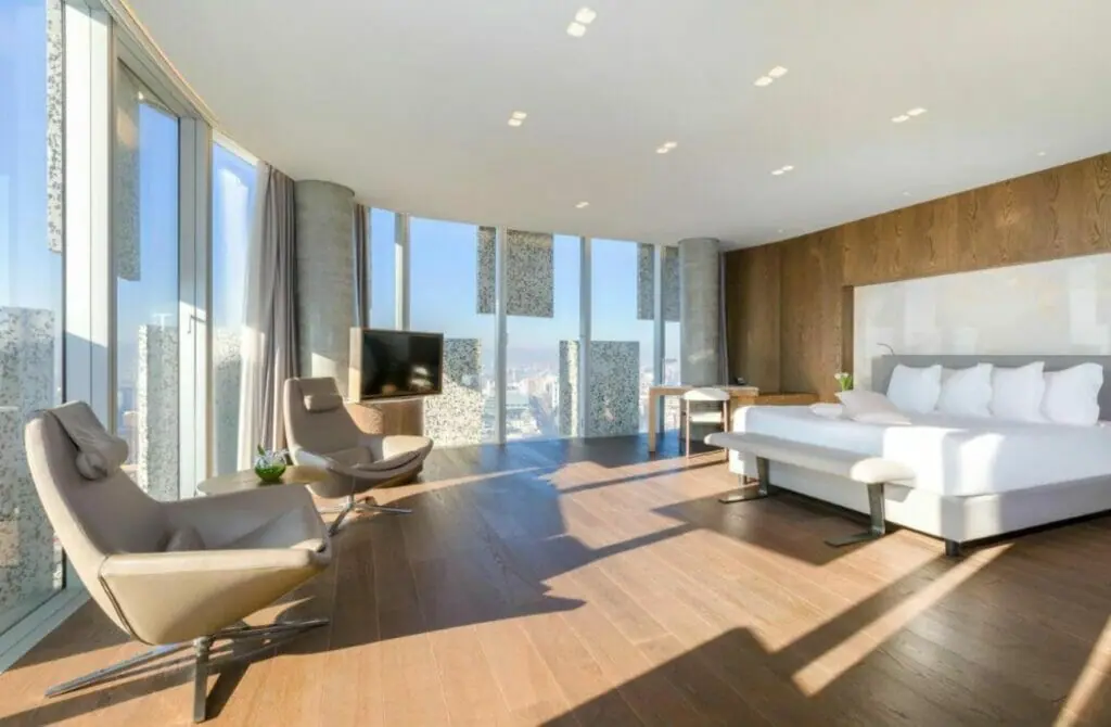 Maritim Hotel Plaza Tirana - Gay Hotel in Tirana